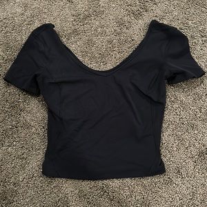 black lululemon shirt size two